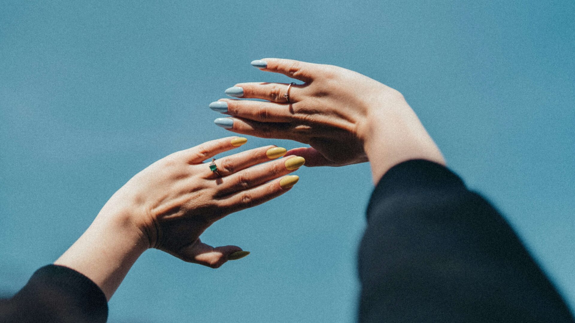 Nails Lacking Signs Your Nails Are Lacking Nutrients | Bioma Health